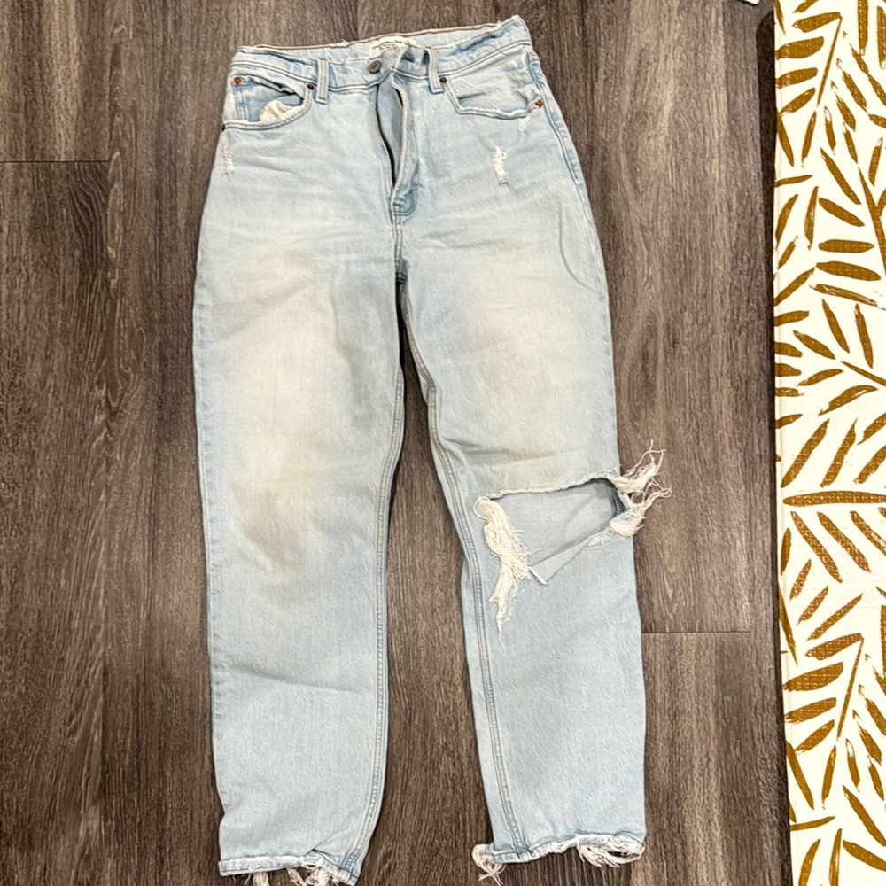 Abercrombie & Fitch Light Blue Women's Straight Leg Jeans - Picture 4 of 4